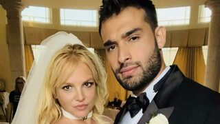 Съпругът на Бритни Спиърс иска да получи финансова издръжка от певицата след развода