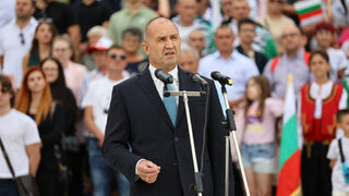 От Шипка президентът Радев поведе народно движение в защита на Трети март