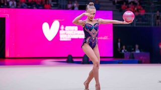 Стилияна Николова спечели бронз в първия ден на световното <span class="highlight">първенство</span>