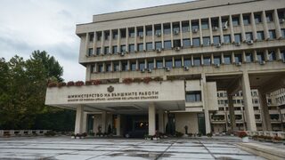 Външно министерство предупреждава за седемчасова блокада на мост "Газела" в Белград