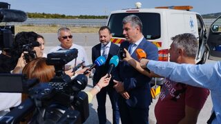 Строителният министър е сезирал ДАНС заради тол системата