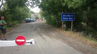 Остава затворен пътят за Синеморец