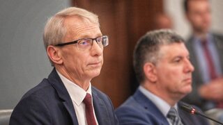 "С терористи не преговарям": според премиера зърнопроизводителите целят да дестабилизират кабинета (обновена)