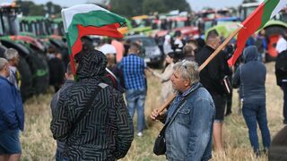 Земеделците излизат на протест, Кирил Вътев ги призова "да спрат да ламтят"