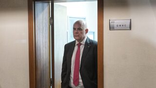 Уронилият престижа на съдебната власт Гешев не може да бъде адвокат