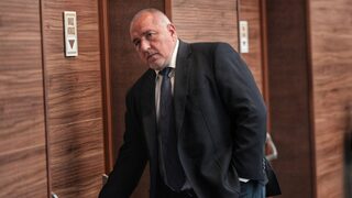 Борисов допусна министри на ДПС в кабинета след ротацията, но Пеевски отказа