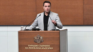 Явор Божанков: Проектът за конституция е добра основа