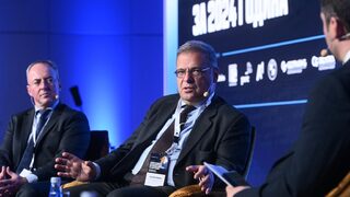 Екоминистърът: Във въглищните райони има бъдеще за "неизбежни" поне 5 хил. работници
