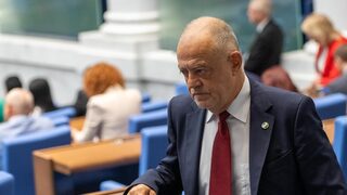 Атанасов: Прокуратурата може да направи мечешка услуга на Борисов с решението за "Барселонагейт"
