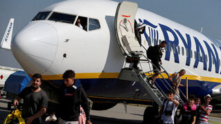 Битката Ryanair срещу Wizz Air се разраства към Полша и Източна Европа