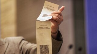 "Потенциална предпоставка за формиране <span class="highlight">на</span> недоверие": какво е изпратила ДАНС като "справка"