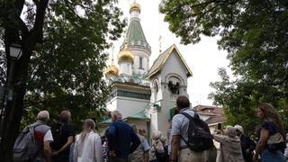 Държавата се готви да води дело за собствеността на Руската църква