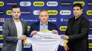 Илиан Илиев си поставя за цел да промени мисленето на футболистите в националния отбор