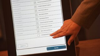 Спад на гласувалите машинно в сравнение с изборите през април