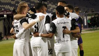 "Лудогорец" разгроми "<span class="highlight">Етър</span>" с четири гола за едно полувреме