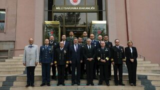 Турция започна ново разведряване с Гърция, докато се надява на F-16