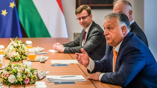 Орбан тества мрежи от тролове и фалшиви профили за евроизборите през 2024 г.