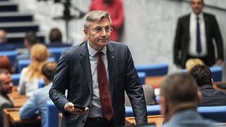 Карадайъ: Отделни структури на ДПС работят само срещу финансиране