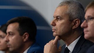 Прокуратурата няма да иска закриване на "Възраждане"
