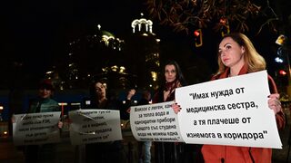 "Детето ти да излезе живо": какво се случва в Клиниката по детска онкохематология