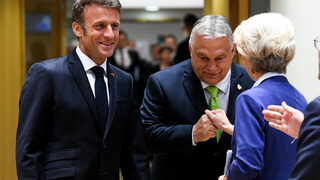 <span class="highlight">Размразяване</span>: Еврокомисията пусна авансово 920 млн. евро на Унгария