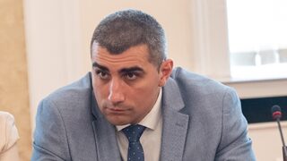 Община Пазарджик е във финансов колапс <span class="highlight">и</span> със запорирана от приходната агенция сметка