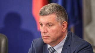 Договорите за <span class="highlight">зимна</span> <span class="highlight">поддръжка</span> на пътищата са удължени