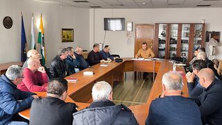 Жители на община Павликени започват петото си денонощие без ток