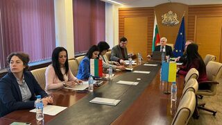 Властта спази обещанието си да ограничи максимално вноса <span class="highlight">на</span> аграрни продукти от Украйна