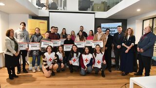 Социалната инициатива "С тениска на бала" събра 600 000 лв. за десет години