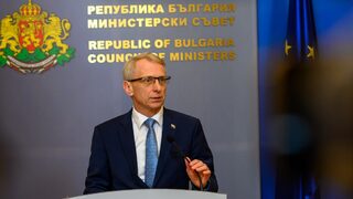 Николай Денков: Най-големият риск за Шенген се намира в пленарната зала