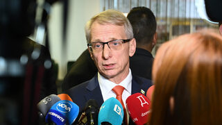 Премиерът се похвали със серия успехи за 6 месеца управление, не отчете слабости