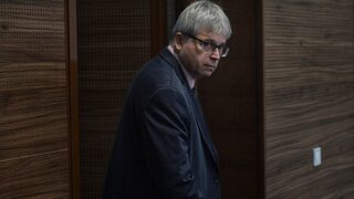 Управителят и подуправителят на здравната <span class="highlight">каса</span> подадоха оставки