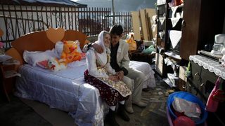 Сезонът на "белите" зимни сватби в Рибново