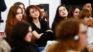 За фестивалите, скандалите и шаблоните в литературата