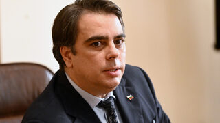 Асен Василев: Бюджетът за култура е увеличен, не виждам за какво протестират