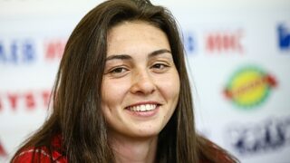 Две българки се класираха на финал на европейското първенство по плуване