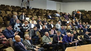 Представители от три формации се обединиха в най-голямата група в общинския съвет на Варна