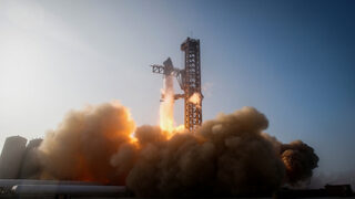 Снимка с история: Коледен подарък от SpaceX