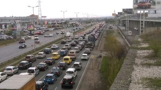 Графика на деня: Дизелите стават все по-желани в България при леките коли