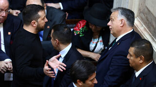 Зеленски отлита за САЩ след визита в Аржентина и разговор с Орбан