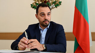 Министерството на икономиката се зае да върне стотици милиони левове от провалени проекти
