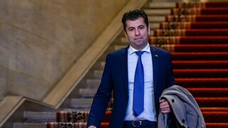 Кирил Петков е съгласен да има допълнителни условия за Шенген, но само ако са от полза и на България