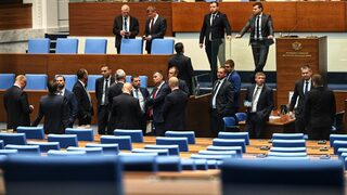 Мнозинството набързо одобри график за нови блокове в АЕЦ "Козлодуй" по технология от САЩ