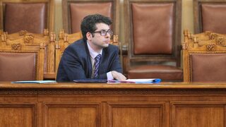 Атанас Пеканов похвали политиката за доходите в бюджета, но се съмнява в заложения растеж