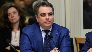 Бивш депутат от "Има такъв народ" осъди Асен Василев за клевета