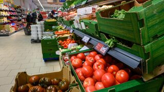 Производители искат плодовете и зеленчуците да не са сред стоките с висок фискален риск