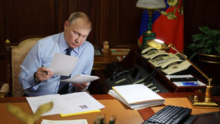 Путин поздрави само двама европейски лидери за Нова година и Рождество