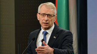 Николай Денков смята, че всеки от министрите може да остане след ротацията