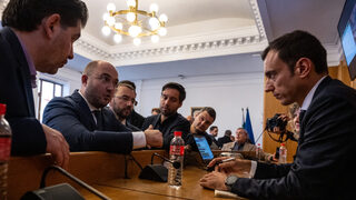 Покана от общински съветник за заседание навлече на Васил Терзиев критики от ГЕРБ и БСП (допълнена)